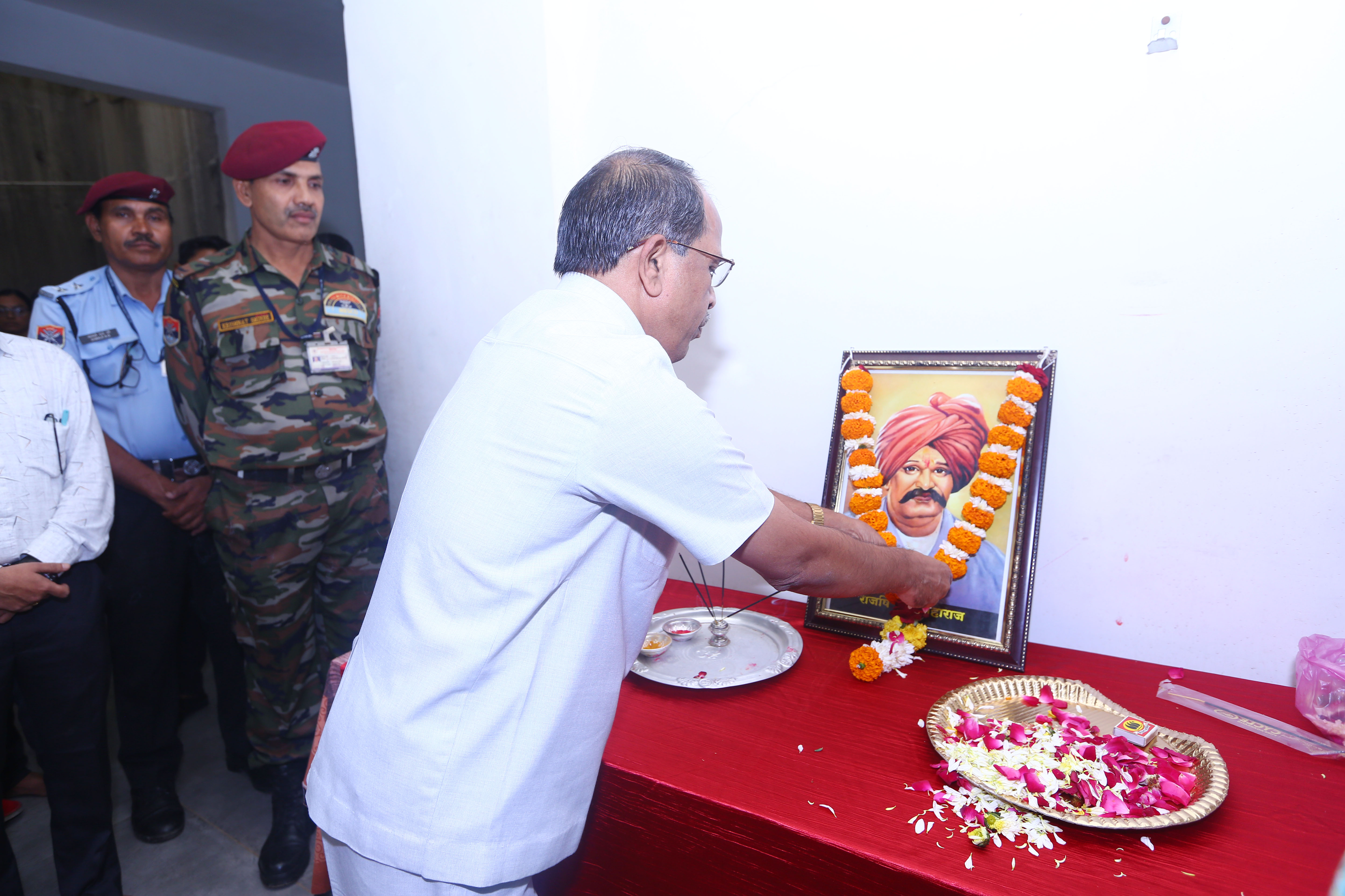 Gallery Images